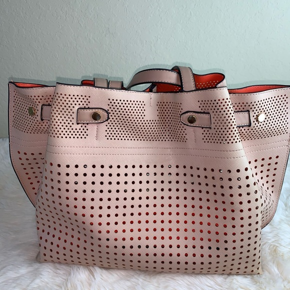Urban Expressions perforated satchel - Picture 2 of 12